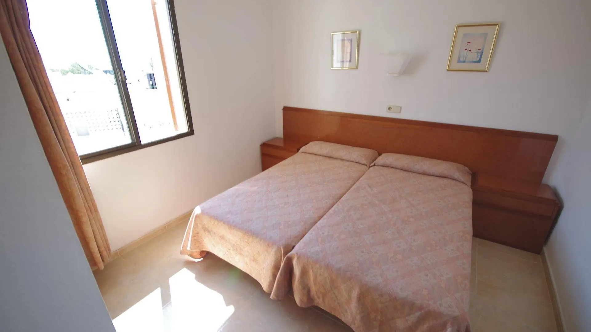 Apartment Marina Apartamentos Palmanova Spain