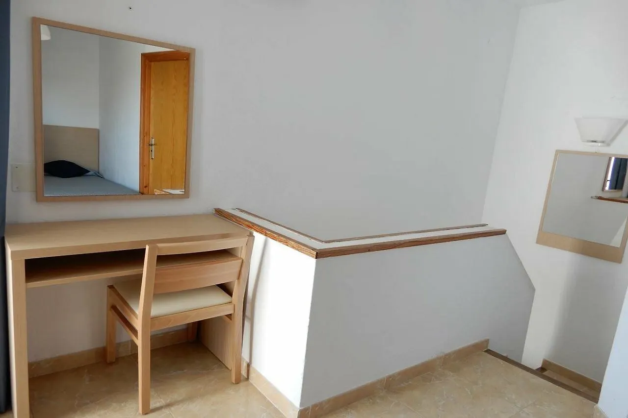 Marina Apartamentos Palmanova Apartment